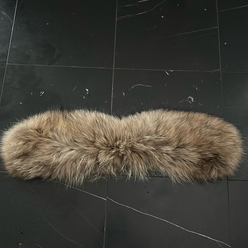 Michael Kors fur collar